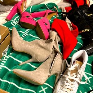 Vans, Steve Madden, Nike, Jessica Simpson, boots